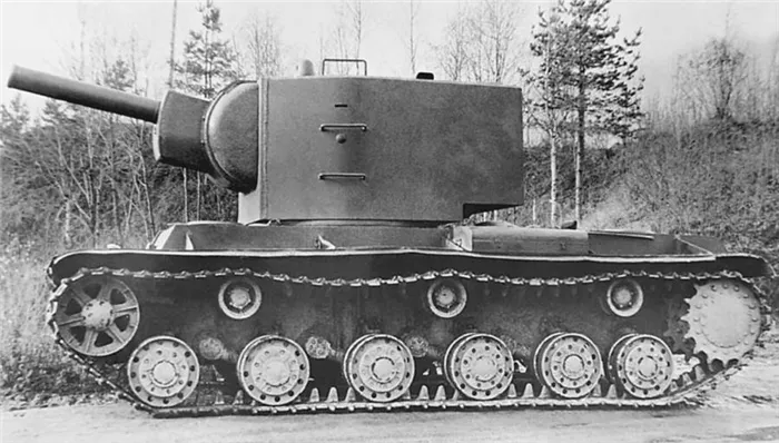 Оригинальный танк U-7 с установленной 