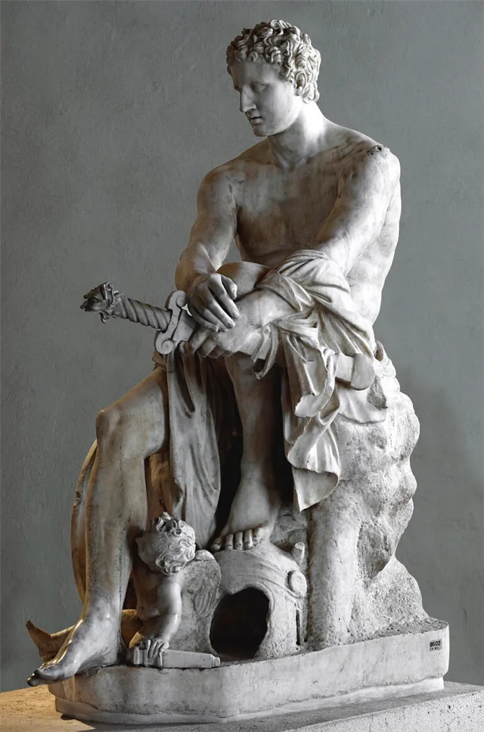 Скульптура Марса в Национальном музее Рима.