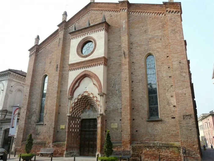 Церковь Сан-Доменико